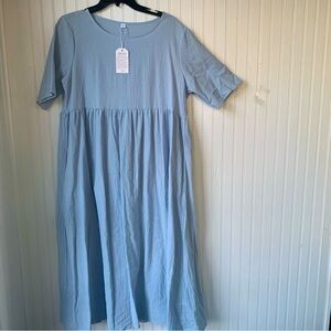 Baby Blue Dress (L) (NWT) Round Neck, Short Sleeve and pockets on each side